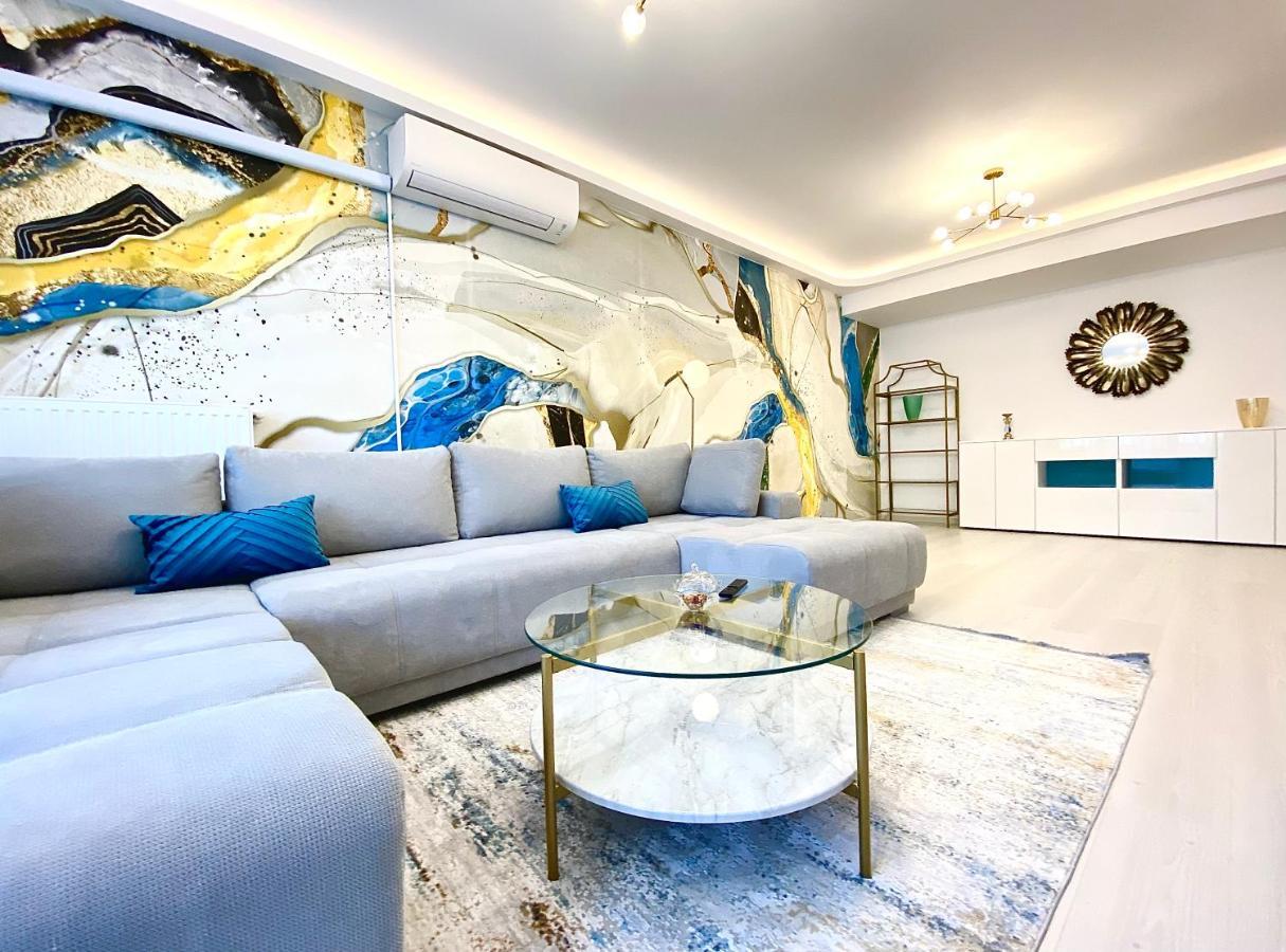Coquette Apartment Brasov Ngoại thất bức ảnh