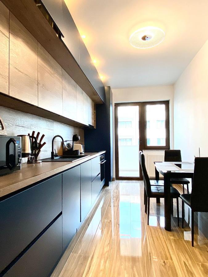 Coquette Apartment Brasov Ngoại thất bức ảnh