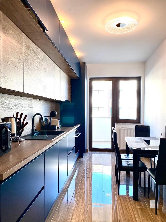 Coquette Apartment Brasov Ngoại thất bức ảnh